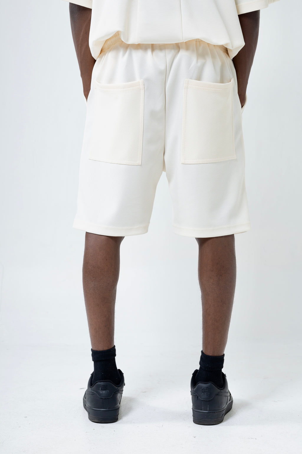 ORIGIN Shorts - Cream